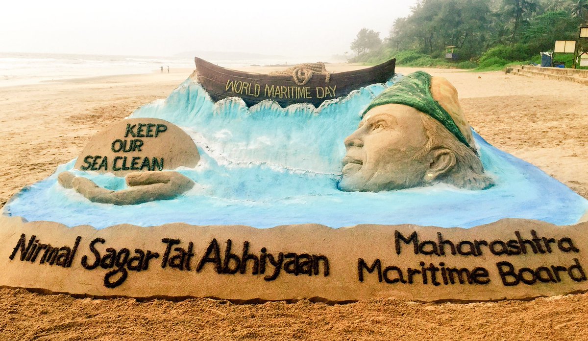 sudarsansand's tweet photo. Today #WorldMaritimeDay :My SandArt with message #KeepOurSeaClean at Ganpatipule beach in Ratnagiri, Maharashtra . #NirmalSagarTatAbhiyan https://t.co/4pRHx7B7fC
