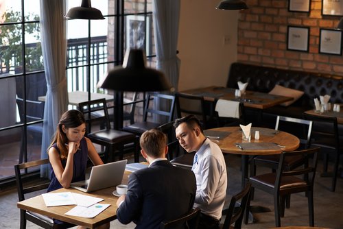 savor_fm's tweet photo. Starting up your first #restaurant? Strategies to save time and money w/ @KeyRestaurants: https://t.co/vmkDegtK2s https://t.co/AOaNHKUXQb