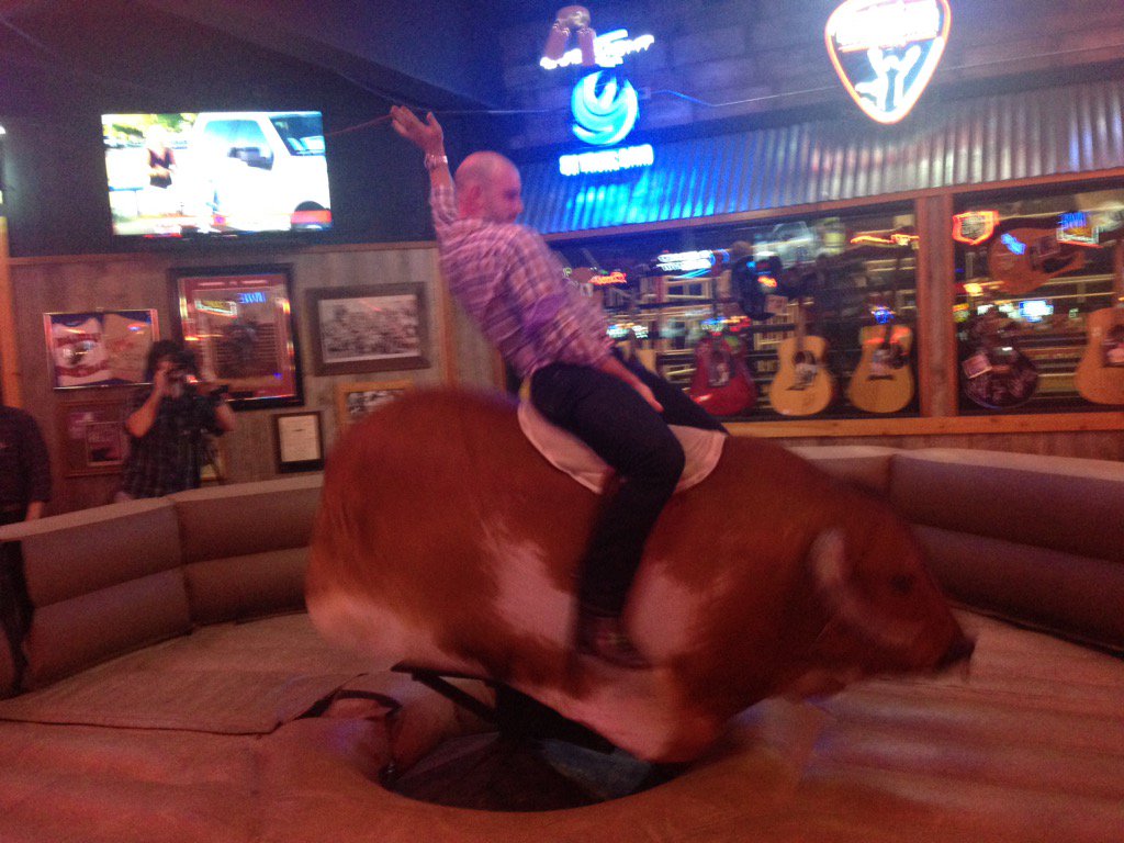 leeraney's tweet photo. Great day of Non-profit innovation optimization and some bull riding by @bradjdavies #NIOSummit https://t.co/ztwxDFV7GQ