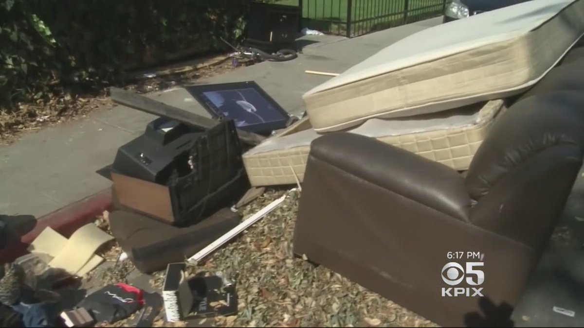 KCBSRadio's tweet photo. To combat illegal dumping in San Jose, the city is giving out a freebie. https://t.co/uONgHC1LNW https://t.co/LZDN5iiW39