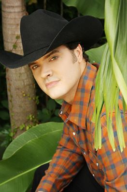 FansMelodiaFm's tweet photo. Este Próximo #Domingo09DeOctubre #ClubElOasisDeLaCandelaria Hora: 10 am Revienta El Arpa Con @ElMatadorLMM   https://t.co/zSp5mAAi23 https://t.co/RVnur1nzAB