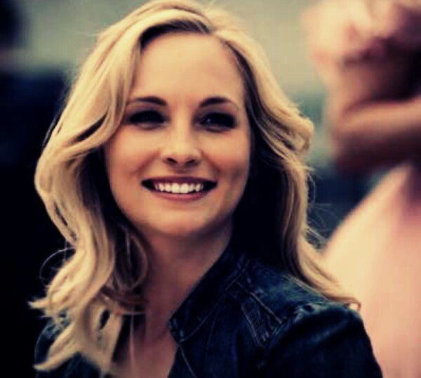 KimberlyWithe's tweet photo. Da um close no sorriso ! Ksksks https://t.co/v2hkvuwURd