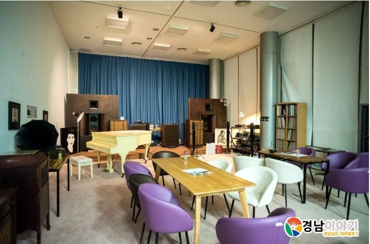 travelkoreagsnd's tweet photo. #Chagwon #City_Seven #Floor_43 #the_highest_building https://t.co/T1jNGETGzC