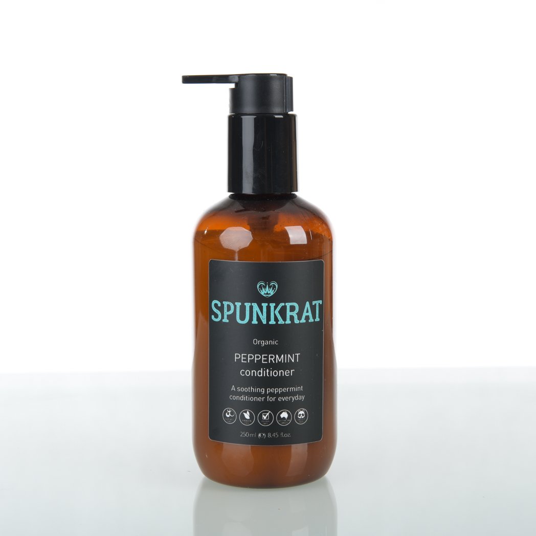 prettyspunkrat's tweet photo. #SPUNKRAT #PEPPERMINT #SHAMPOO and #CONDITIONER #organic #haircare for #MEN #invigorating #refreshing #cool GET YOUR SPUNK ON!!! https://t.co/xINpg3QC2b