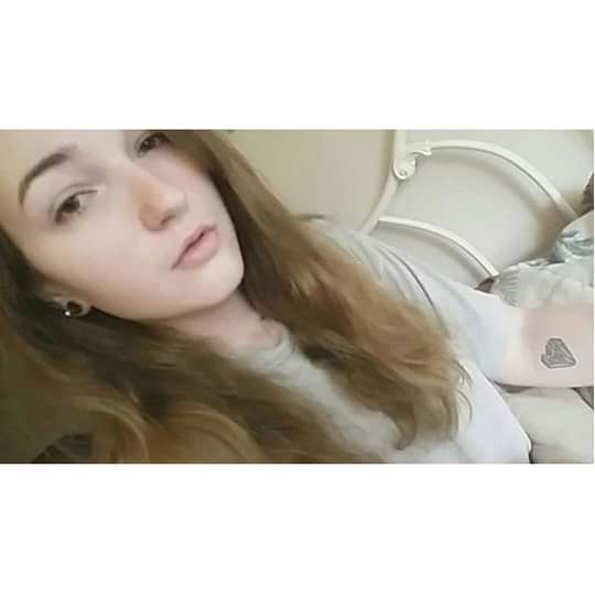 ashleyjsharp's tweet image. No makeup and no filter on my day off 💁