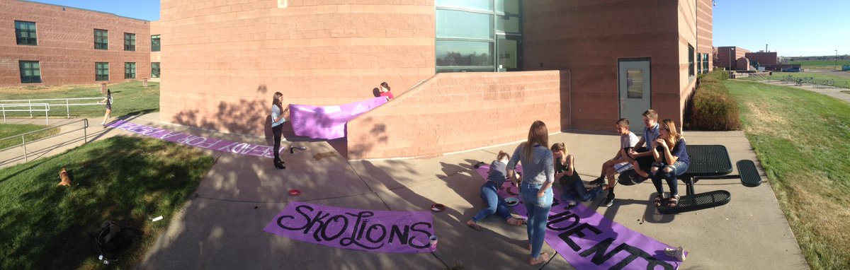 mvstucrew's tweet photo. Making awesome banners for the Loveland game this Friday, 7 @ Ray Patt be there in all PURPLE 😈☂👾💜 https://t.co/bfUBkqwvOy
