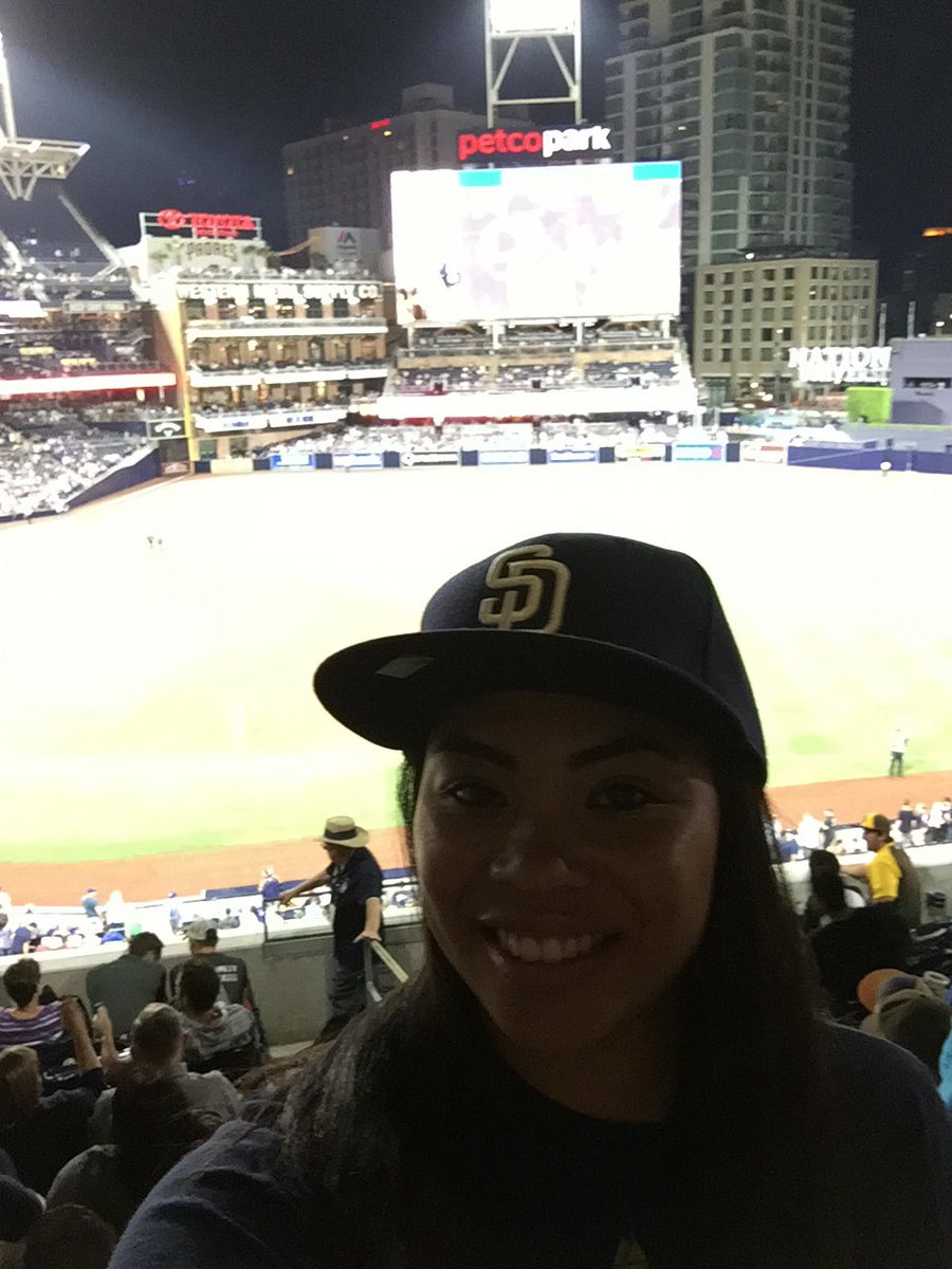 #petco #lola #SanDiego #padres #sdinhd #sdvsla