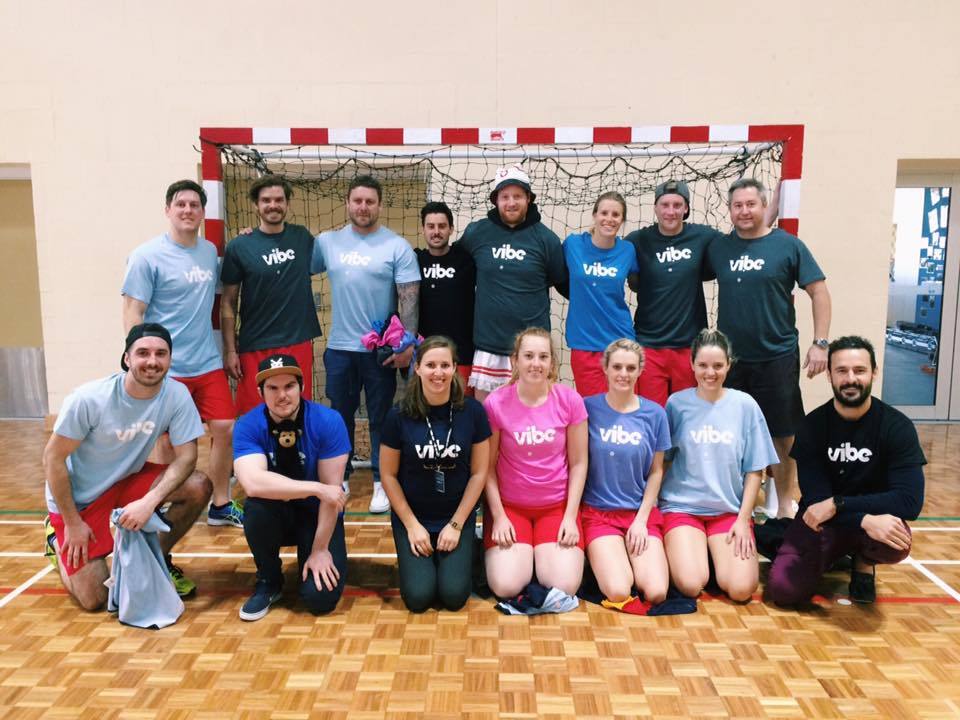 vibeteaching's tweet photo. Loved watching the European handball team from @UOW win at the @AUSunigames in Perth! #playunigames https://t.co/0LphRqJutp