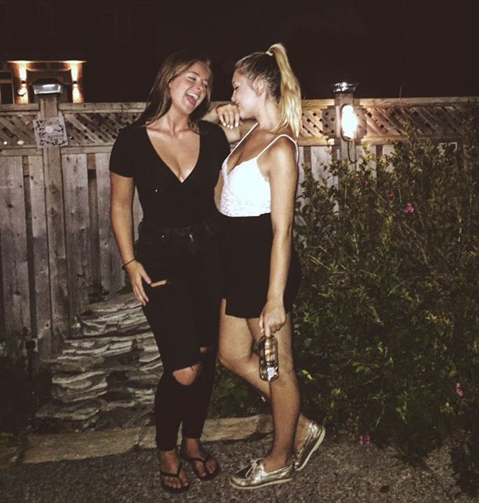 LesraExia's tweet image. I love my friends