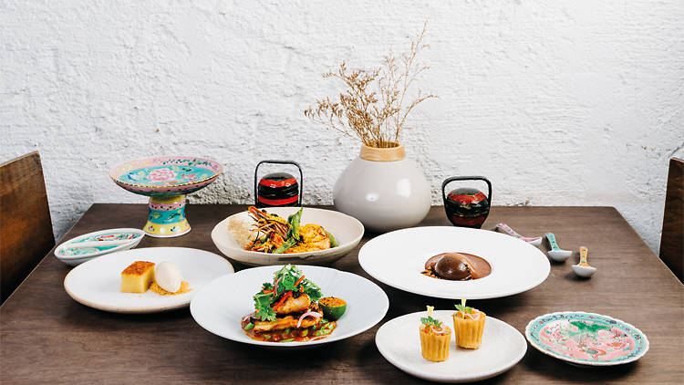 TimeOutSG's tweet photo. Tuck into Peranakan fare with a mod-Sin twist at @candlenutsg. #peranakan #modsin #candlenut https://t.co/dKjnBLaOED https://t.co/miIKRBUUDx