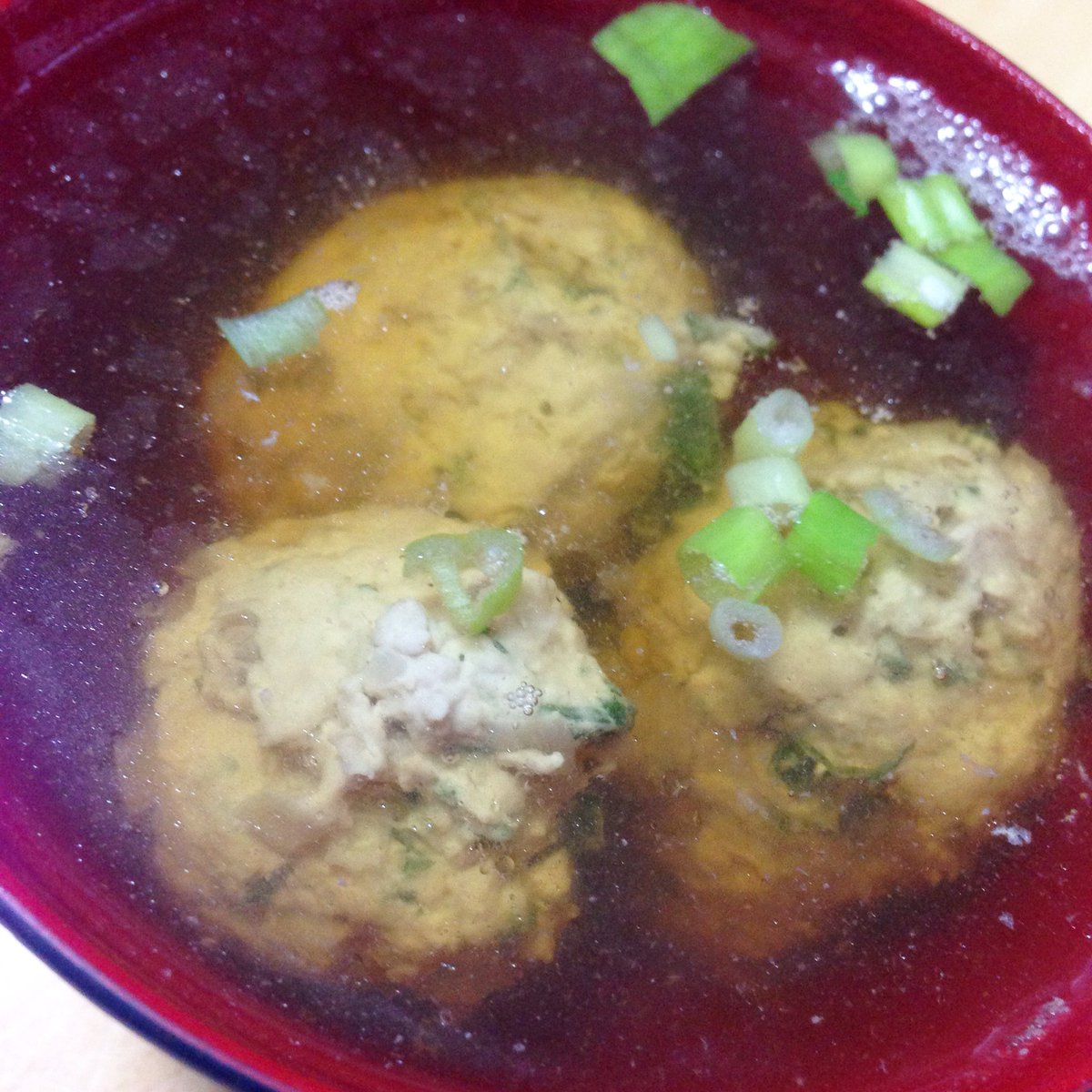杏耶あや 限界ごはん重版出来 V Twitter 濃いめになめろうを作りそれを茹でればなめろうから味噌とかつおの脂が溶け出し美味しいつみれ汁になります ごま油少したらしてなおよし 杏耶あや 限界ごはん重版出来 V Twitter 濃いめになめろうを作りそれを茹でればなめろうから味噌とかつおの脂が溶け出し美味しいつみれ汁になります ごま油少したらしてなおよし