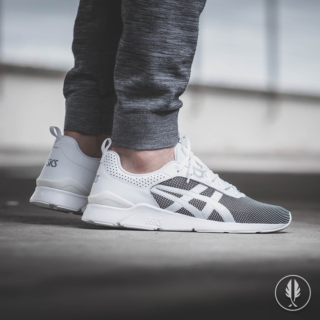 asics gel lyte runner white