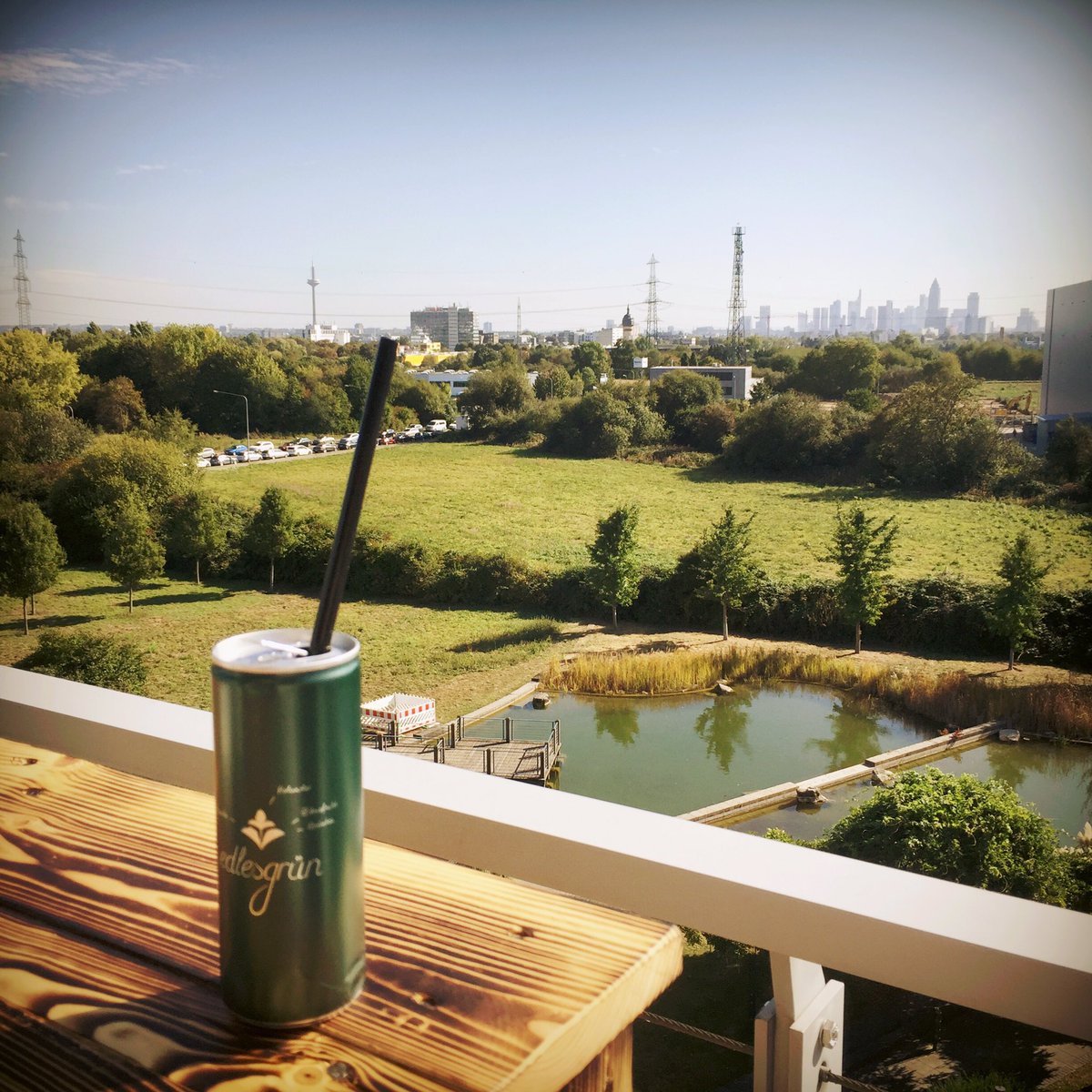 coconradi's tweet photo. Dachterasse der #Digitalfabrik. Nice... #dbdigitalbanking https://t.co/BSC3bcOeec