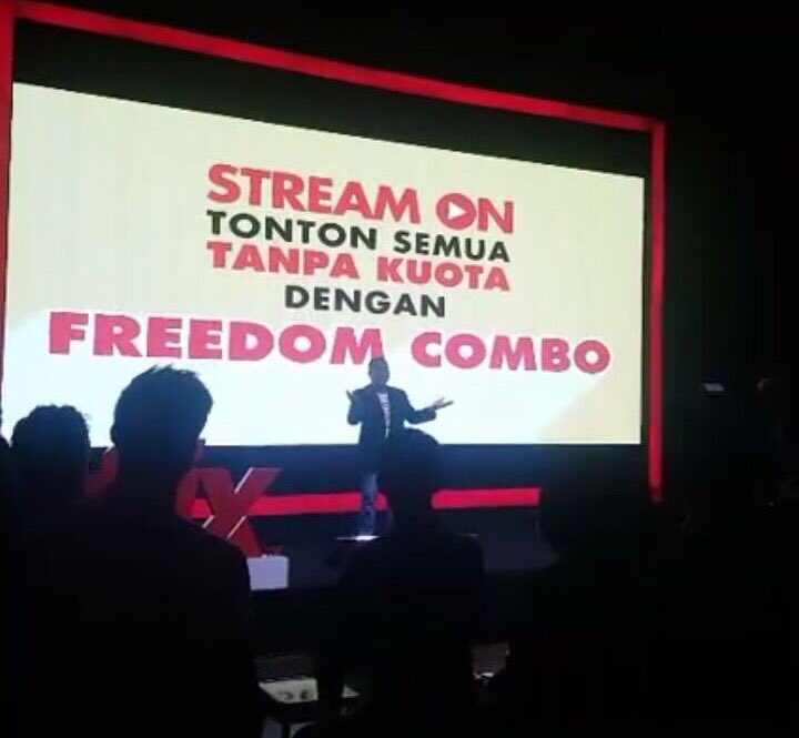 indosatim3's tweet photo. iflix bekerjasama dengan @IM3Ooredoo di mana kamu bisa menikmati bebas biaya langganan iflix selama 3 bulan! Mantap banget! #StreamOnTerus https://t.co/HWXw7lLlws