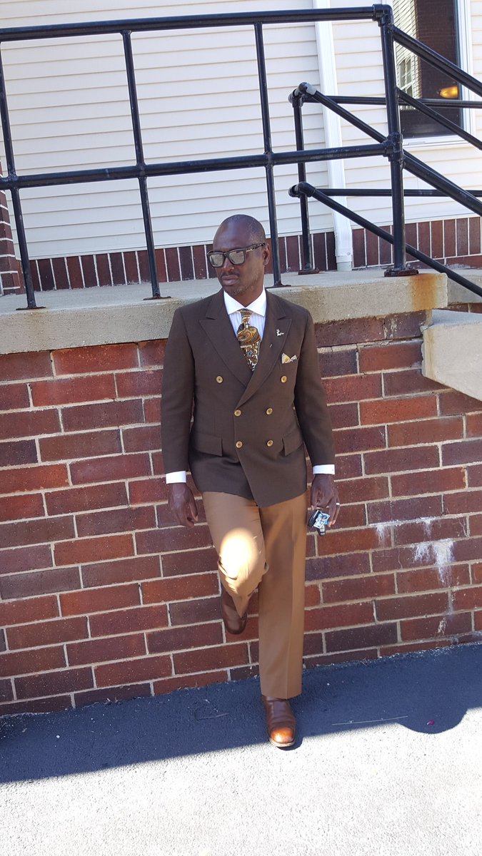 HaymonReggie's tweet photo. I'm excited my first fashion show October 16th Redux Clothing by Haymon ,I get a chance to display my Vintage clothing https://t.co/91zTenMtaQ