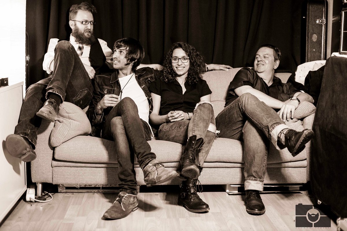 ENTREVISTA: Hoy os traemos a <a href="/AlvMcMartin/">Alv McMartin</a>. Está presentado su primer EP 'Masquerader' y nos habla de él. elbackstagemag.com/alv-mcmartin-e…