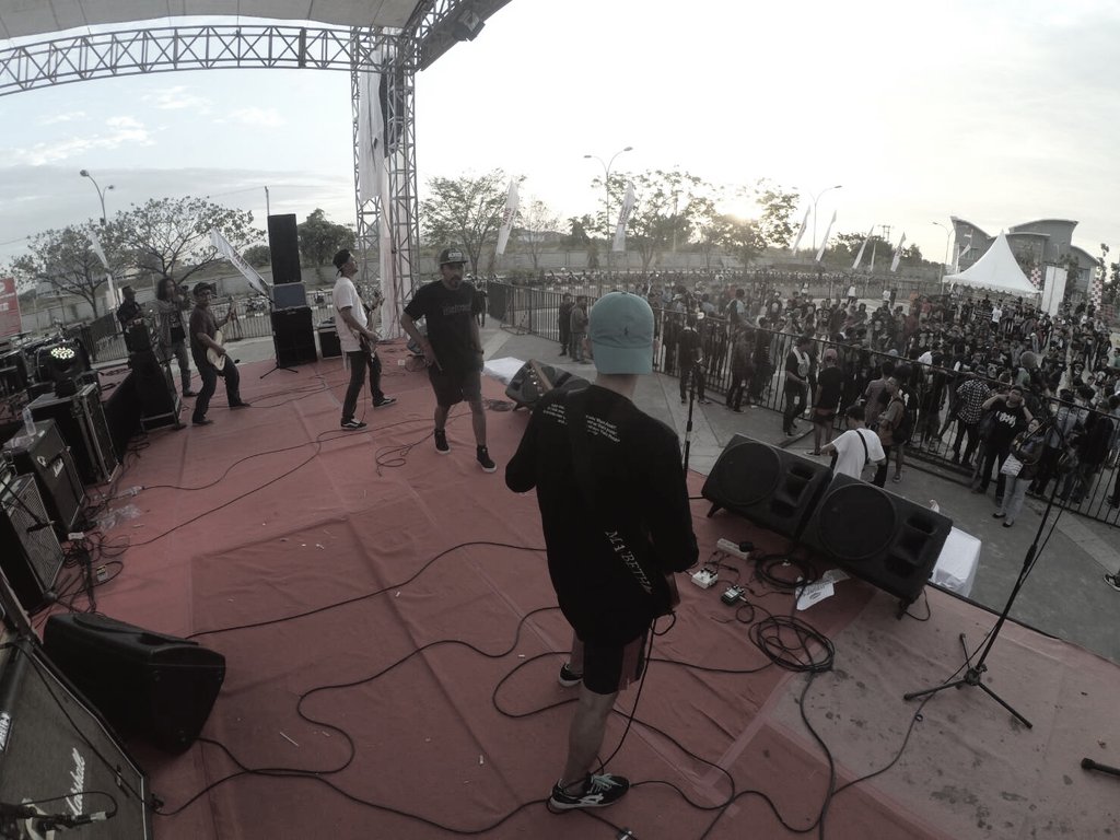 Chicken Fighter tweet media