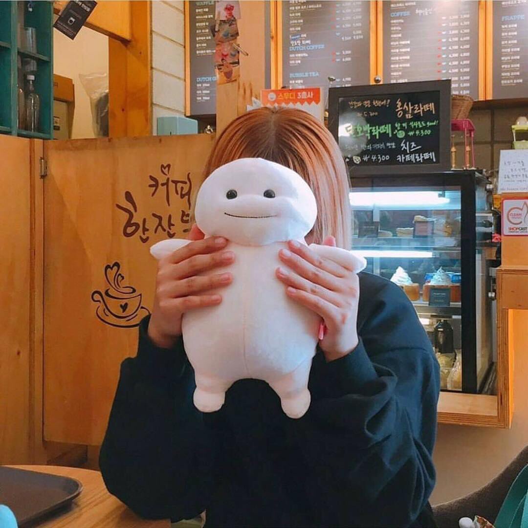 peachxpls's tweet photo. 📢พรีตุ๊กตาไขมันจีบังงี 
ขนาด 14 ซม. (แบบพวงกุญแจ) 450฿ 
ขนาด 28 ซม. 600฿
มี3สี = ขาว เบจ ชมพู 
ปิดรับ 04/10 ส่งของ 15/10 https://t.co/YwqHKlQ31c