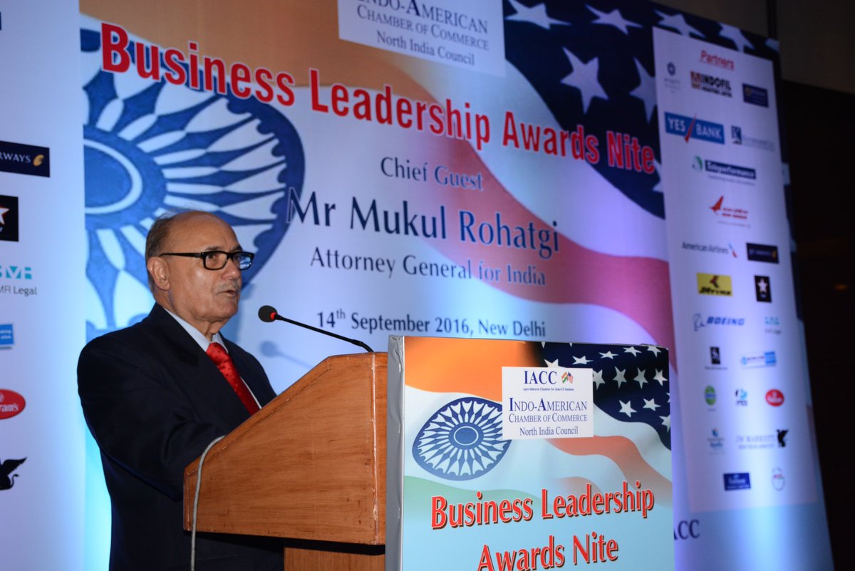 iaccindia's tweet photo. Dr Lalit Bhasin @iaccindia @IaccNic addressing the Business Leadership Award nite at #Iaccsummit https://t.co/K1bLxv0apL