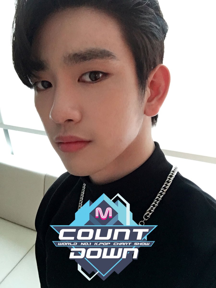 OfficialMwave's tweet photo. This is what you all have been waited for! #GOT7 #comeback #stage at #MCOUNTDOWN! you better watch it! https://t.co/Pq4jchJTUt https://t.co/xGFihWd9sq