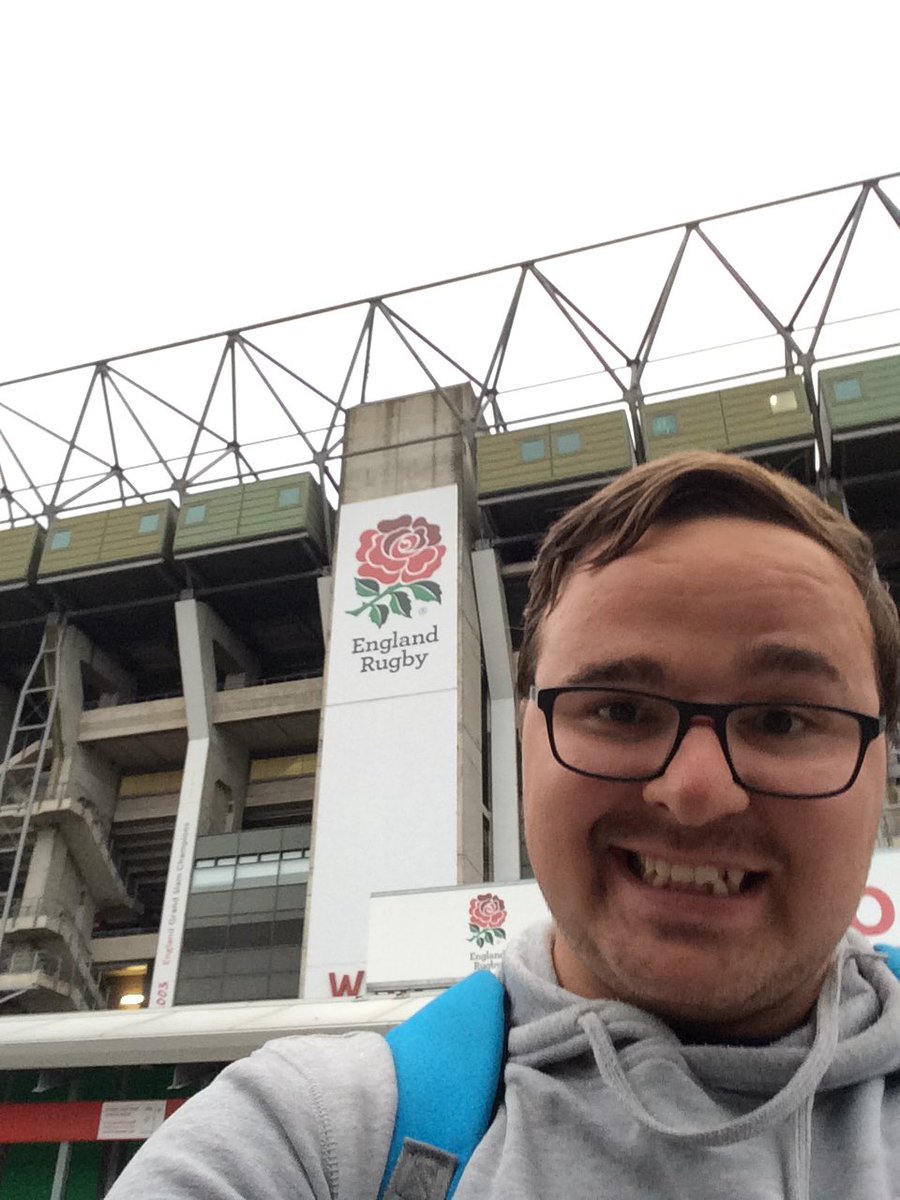 JonnySteph268's tweet photo. Awesome day at HQ yesterday for my slightly delayed induction!! #lovemyjob #englandrugby https://t.co/apINhBzZex