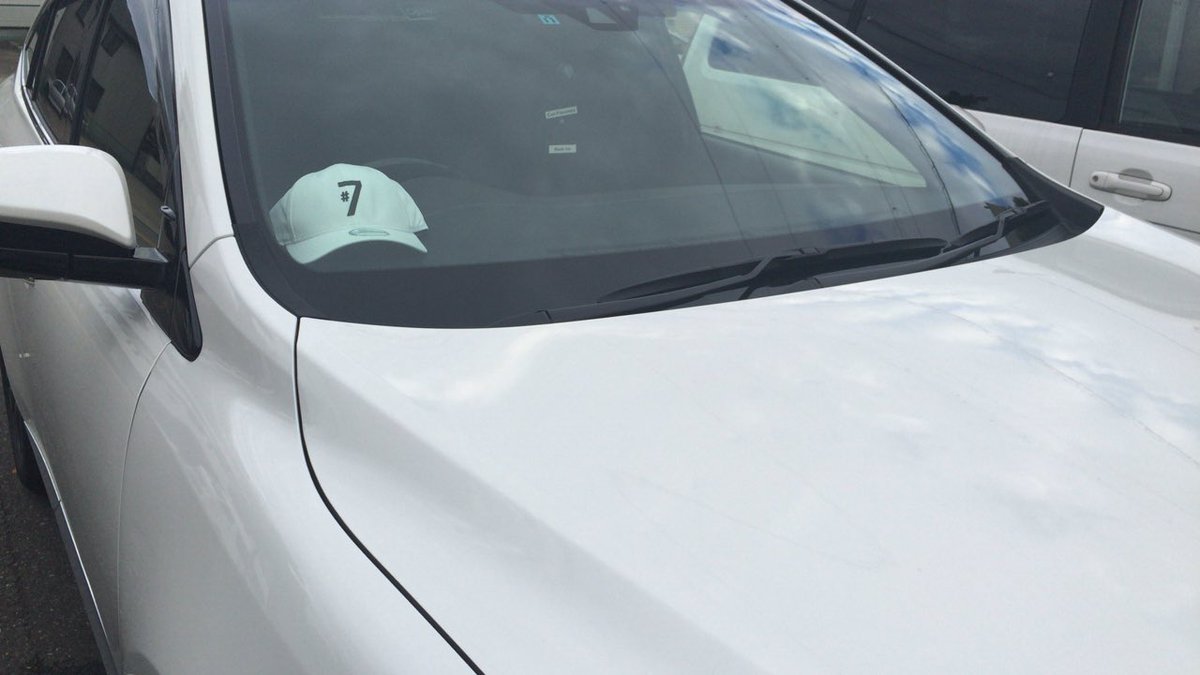 k_harrier2's tweet image. cap届いていざかぶったら想像以上ににあわない、、、
なので車にかざります。
#7cap