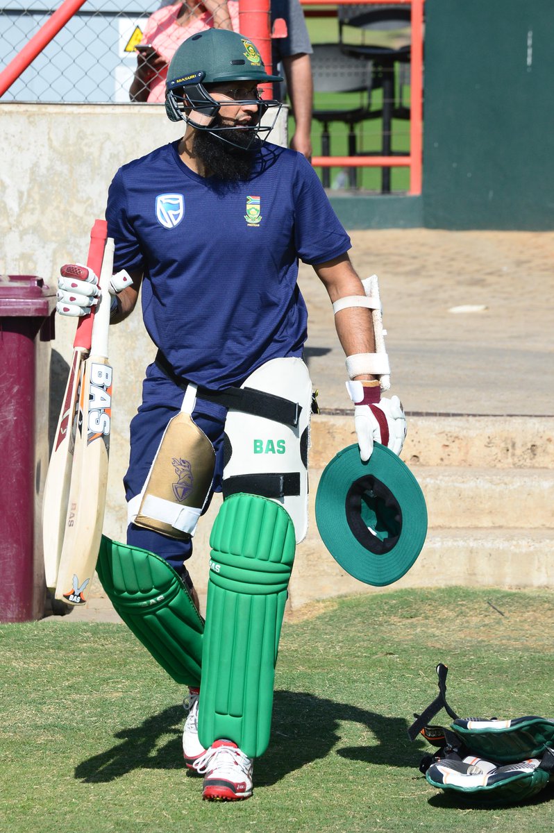 ProteasMenCSA's tweet photo. He's back! Who's looking forward to seeing the Mighty # in action again?! #ProteaFire #SAvAUS https://t.co/cpsCnYqvmQ