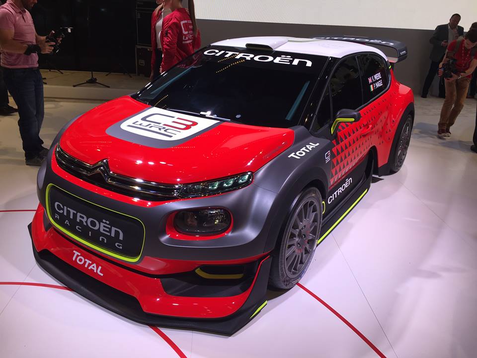 2016 - [PARIS] Citroën C3 WRC CONCEPT - Page 2 CtggGAAWYAAcfet