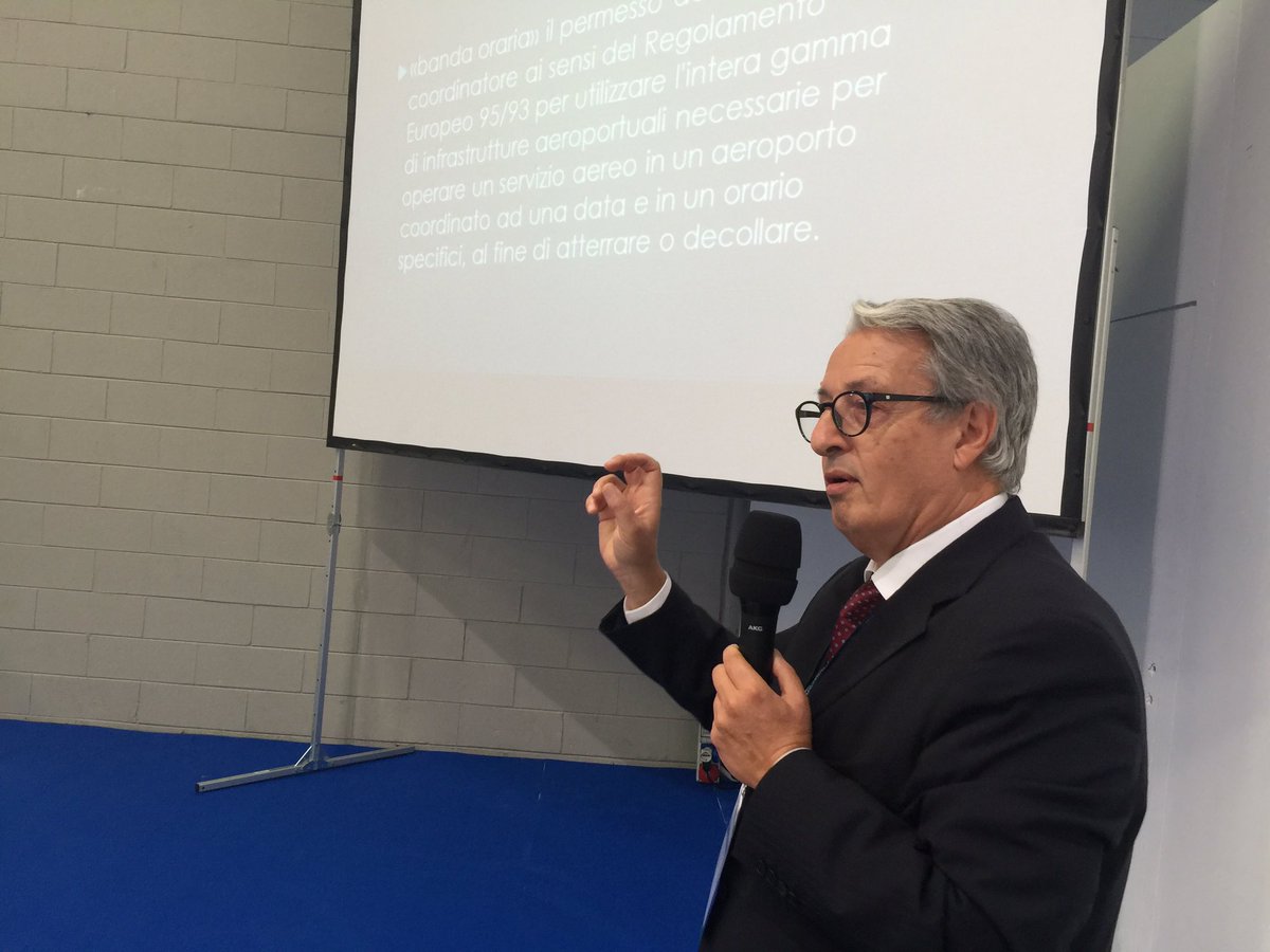 Nadio Di Rienzo presidente #Assoclearance spiega l'assegnazione degli slot aerei #NF16