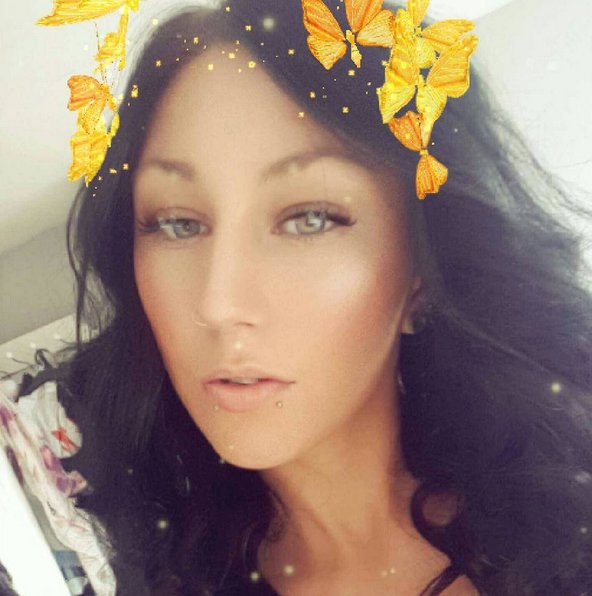 GirlsDayOutShow's tweet image. This is @ofaglasgowgirl our 20th confirmed attendee at the #GDO2016 Blogger Eve. Thanks @ofaglasgowgirl 💪🏻#Girlpower