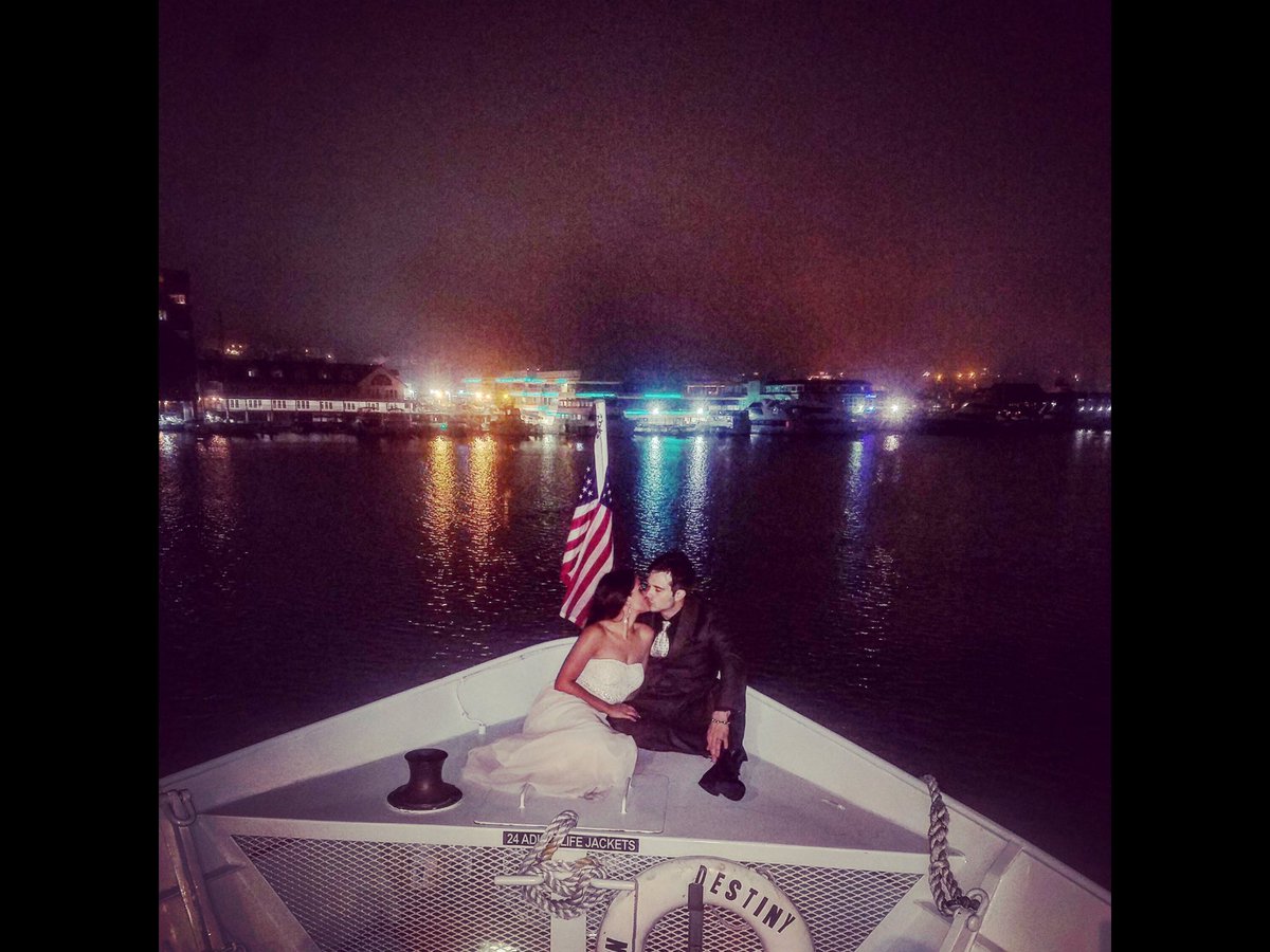 Arilovesyou911's tweet photo. Perfect day/night ❤️❤️❤️💍🛥💒 @CodyLongoRP https://t.co/hewqVXgd45