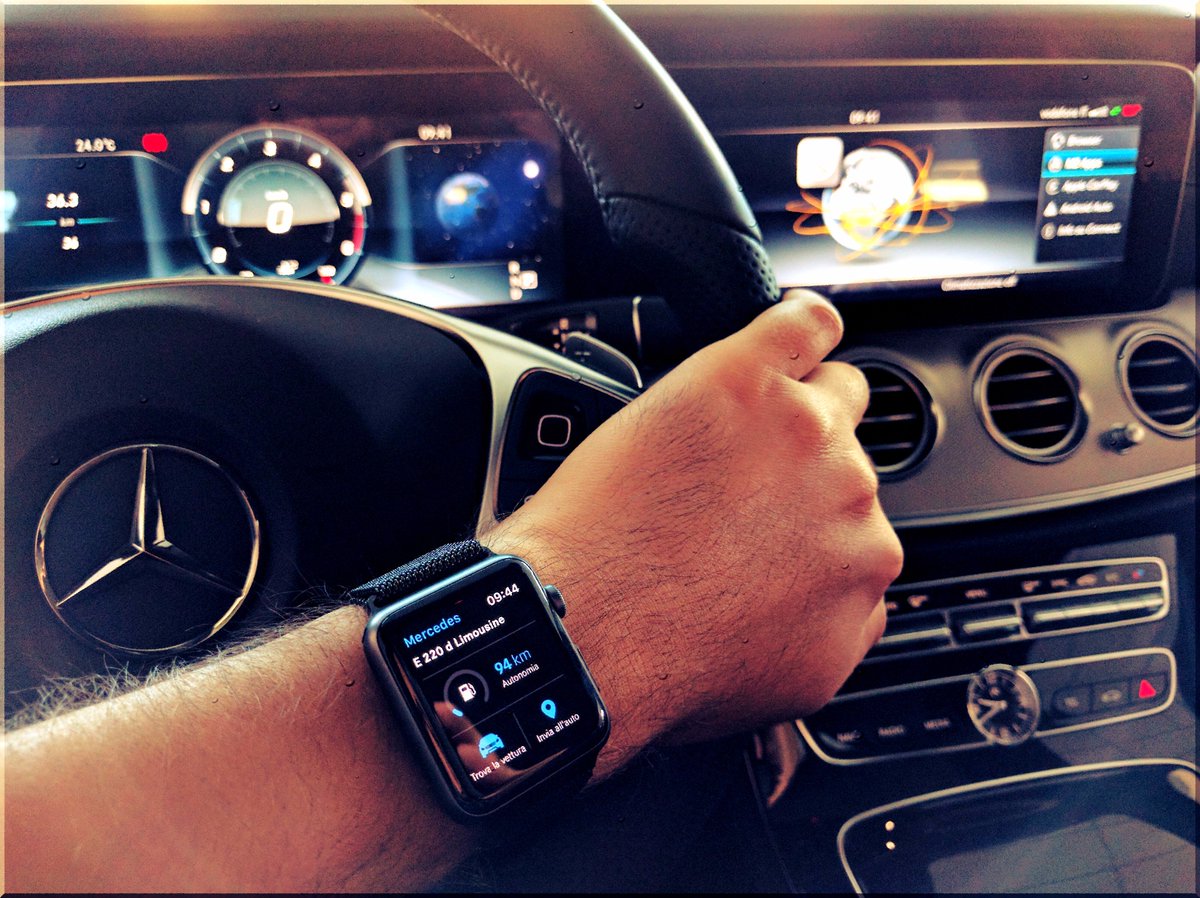 Prova #MercedesConnectMe sul tuo #smartwatch, per avere sempre sotto controllo la tua auto! #MercedesBenz #tech #destefaniauto