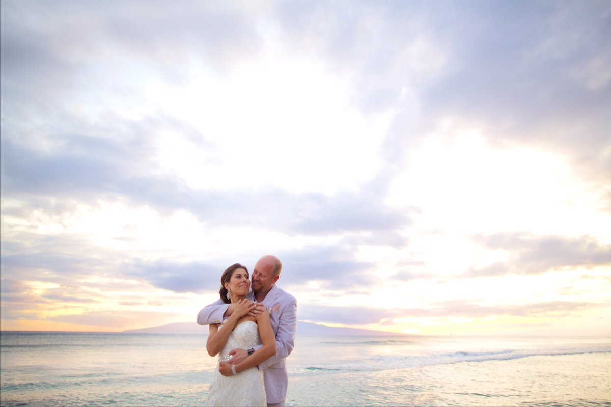 FFTS_Maui's tweet photo. Live, Love, and #LetHawaiiHappen 📸 @AnnaKimPhoto https://t.co/tv4gt0s6NF
