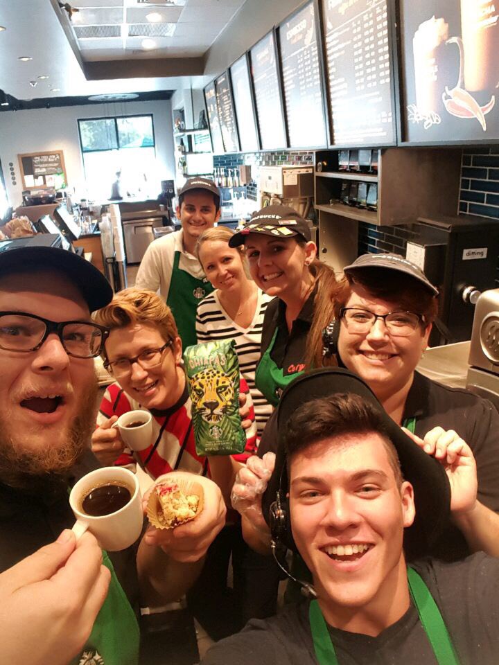 I hope you can feel the the energy generated by these partners and this majestic coffee!!!! #tobeapartner #d447 #a110 <a href="/cporter_CP/">Catherine Porter</a>