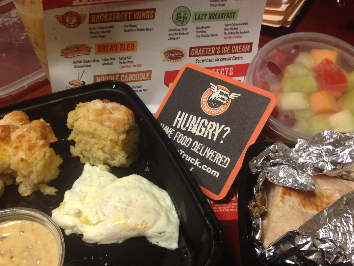CoreCentral_317's tweet photo. Thanks again to @clustertruck317 for providing breakfast at our #StadiumLofts https://t.co/KhcnueJVKM