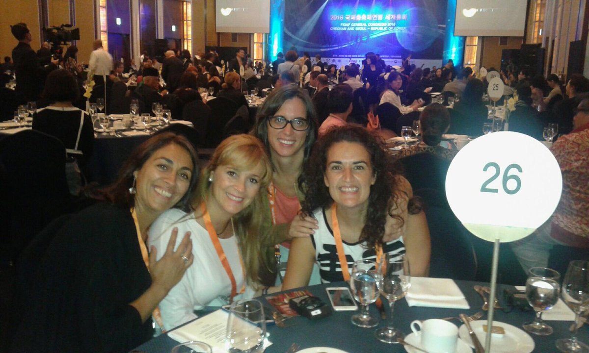 esbartandorra's tweet photo. Avui hem participat al International Congress of FIDAF 2016 celebrat a Seul. Una oportunitat per donar a conèixer el nostre pais! https://t.co/BjrtqHWJrW