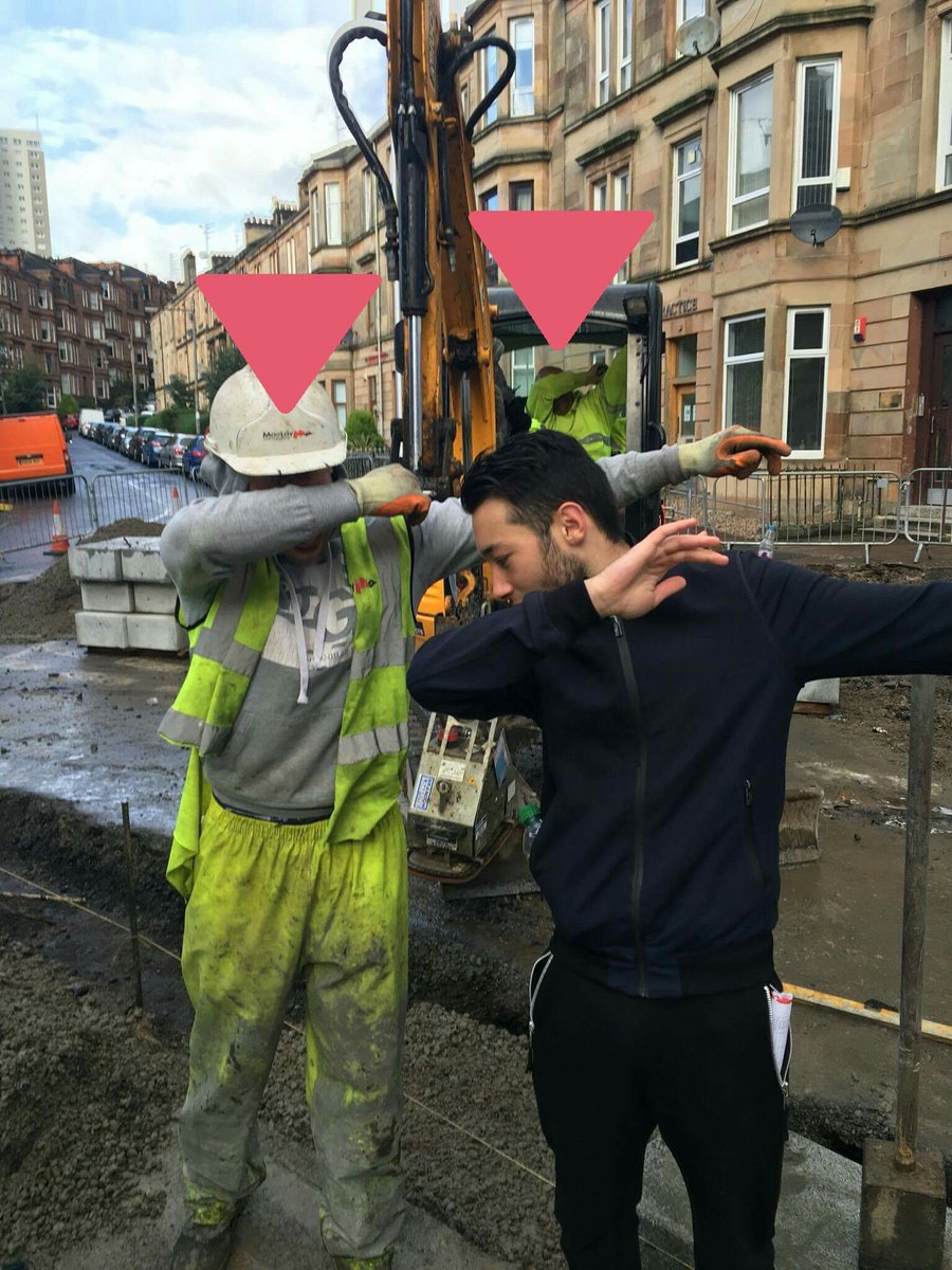 dannydewar's tweet image. @Street_League #GlasgowSW Teambuilder, get members of the public to do some #dapping