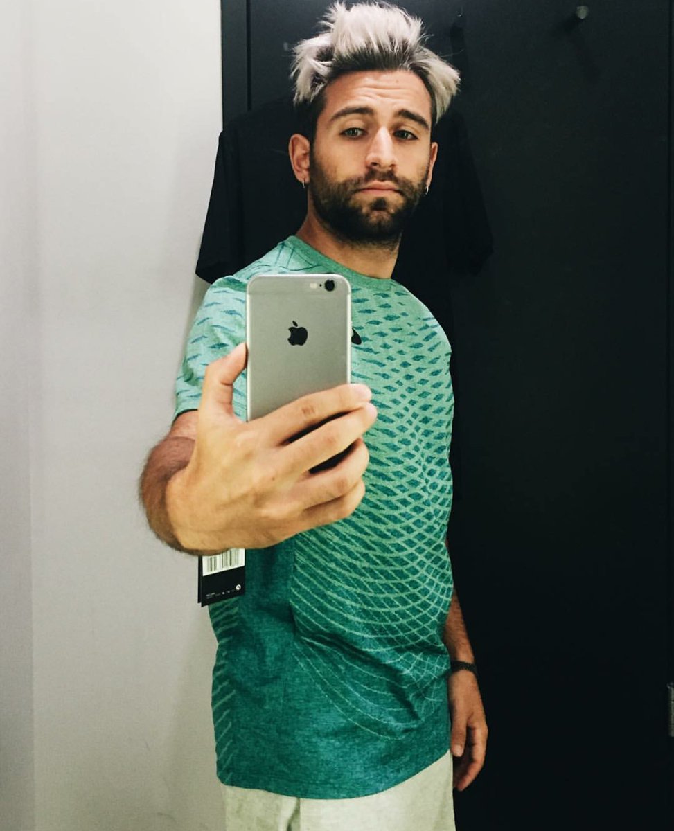 Arman auf Insta - trunks.mood