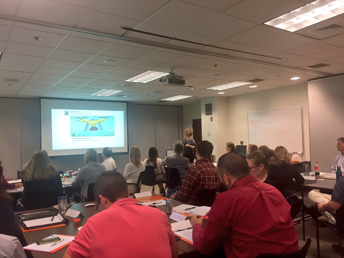 LIMRA's tweet photo. Reminiscent of our #LLSBC crew here at LIMRA headquarters, w/ @mindsetdigital teaching us @twitter tips and tricks. https://t.co/ajINUoMycL