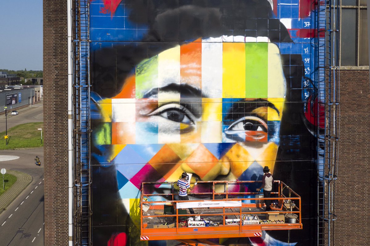 Wat wordt ze mooi <a href="/StreetArt_Today/">Street Art Today</a> #annefrank