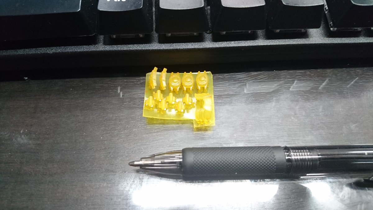 yama823's tweet image. サイズはこんなに小さいの　
  #b9creator