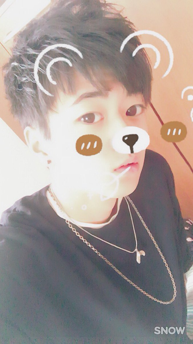 Allenwalker0121's tweet photo. #暇部
#himabu
#初ツイート
#自己紹介
#拡散希望RT
えーっと初めまして〜自分偽名でウォーカーと言います 中二病ですね、はいw
仲良くしてくれると嬉しいです!
気軽にDM来てくださいな
趣味は寝ること、ゲーム、です!
甘えん坊ですがよろしくです! https://t.co/6orMVPEx7f
