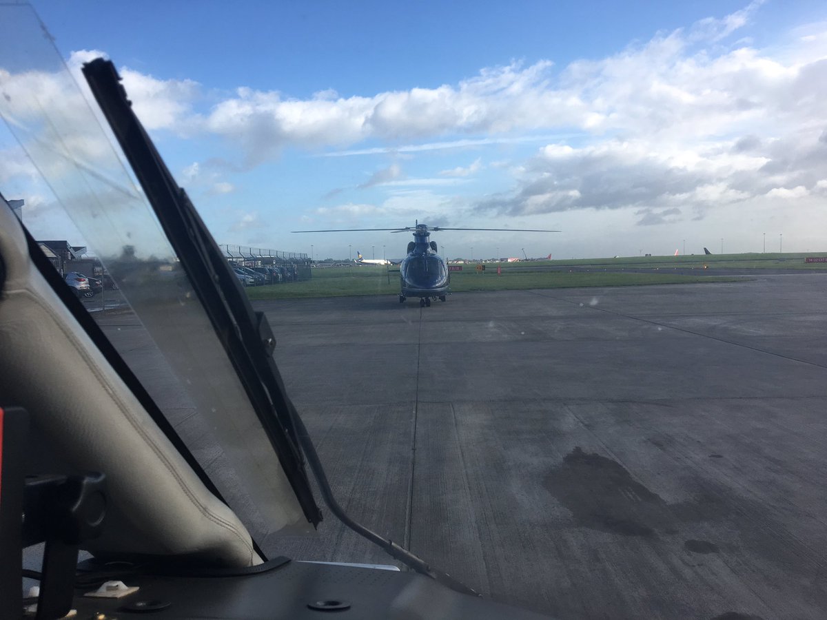 MultiflightATO's tweet image. Day Two of HCC  Training #HCC @phemcc @GNairambulance @MultiflightUK @dauphinsky #bitbumpy