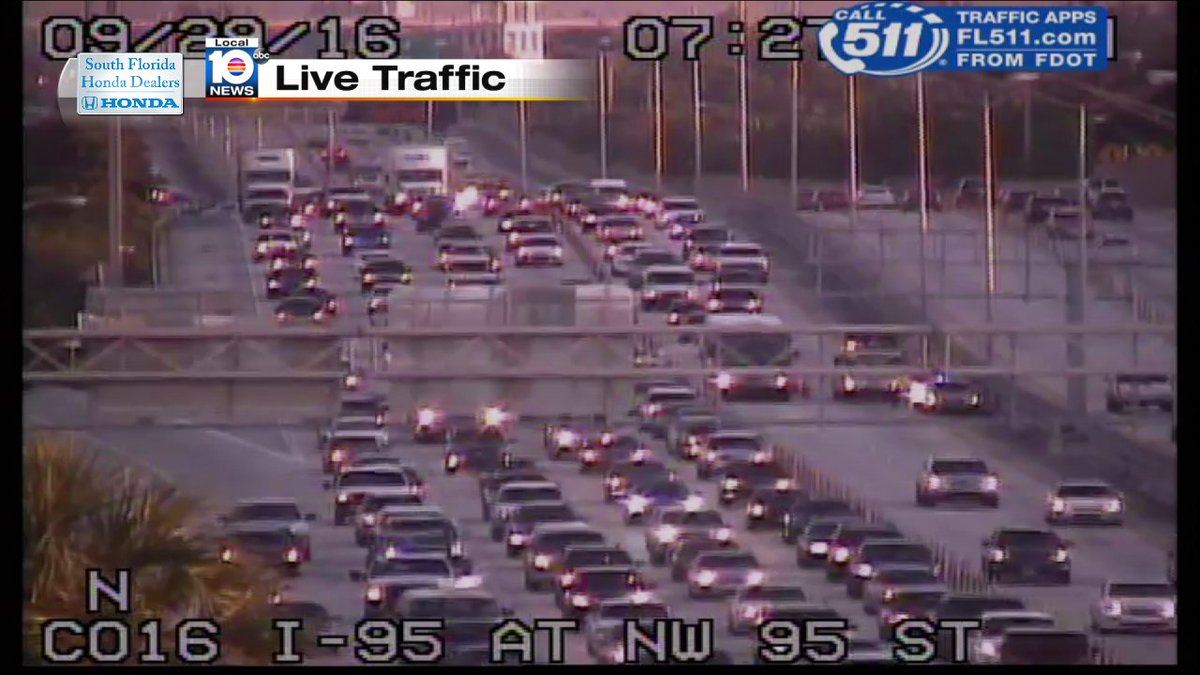 Broken Down car on I-95 SB at NW 95th St #traffic https://t.co/nky4cK6aMK