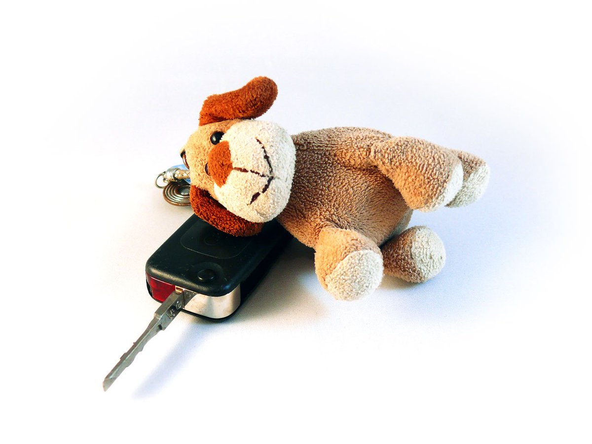 AutoLocksLtd's tweet photo. What Makes a Good Automotive #Locksmith When You’ve Broken a #Key - https://t.co/SKLXTmlJl9 https://t.co/gadYQilYYQ