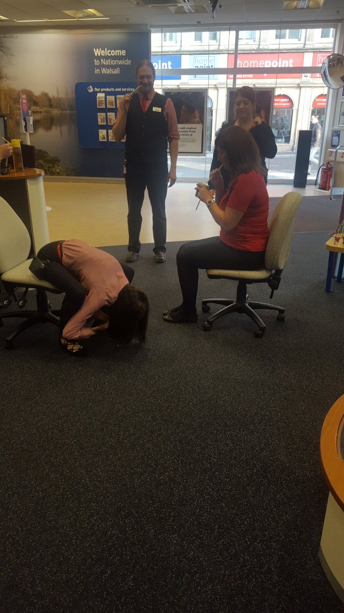 lisa192010's tweet photo. @themidlands07 our fun malteser race 10-9 was all about who could suck the longest @katiexshaww @s_wilkinson77 https://t.co/XmspxjIter