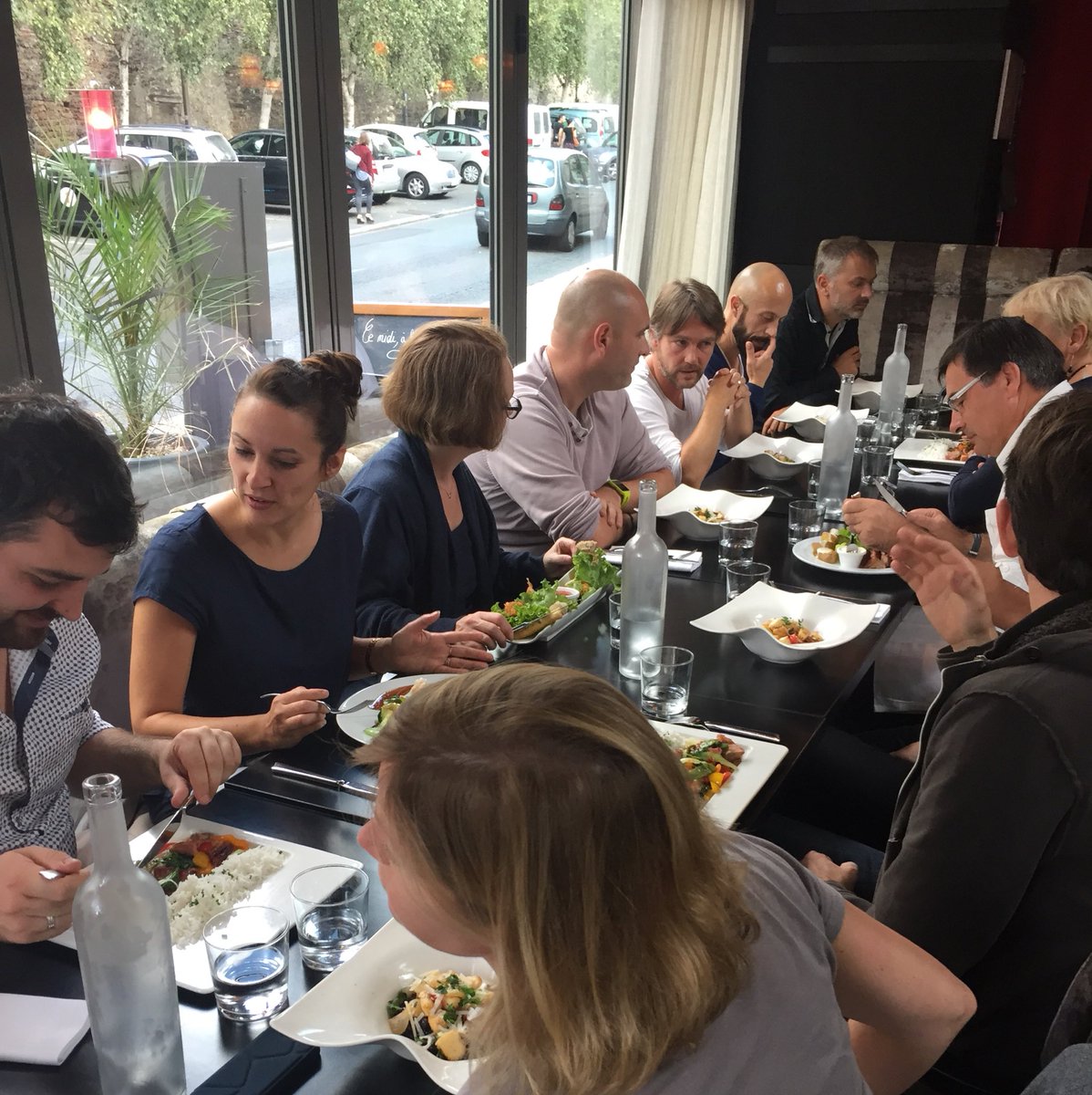 PRI_iDEV's tweet image. La journée continue autour d'un déjeuner convivial ! #idev #numerisationdupatrimoine #atelieridev