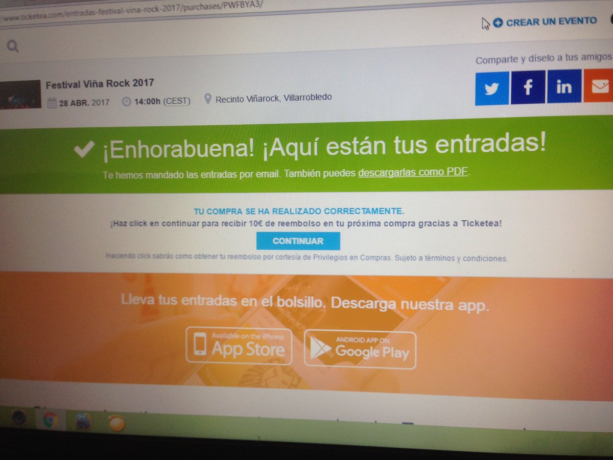 CrissTrasto's tweet photo. Al fin son nuestraaaaaaaaas! Dos horas y 20 cigarros después, pero aquí las tenemos👍🏼👍🏼 @AnaMozo3 https://t.co/YwILwVECXG