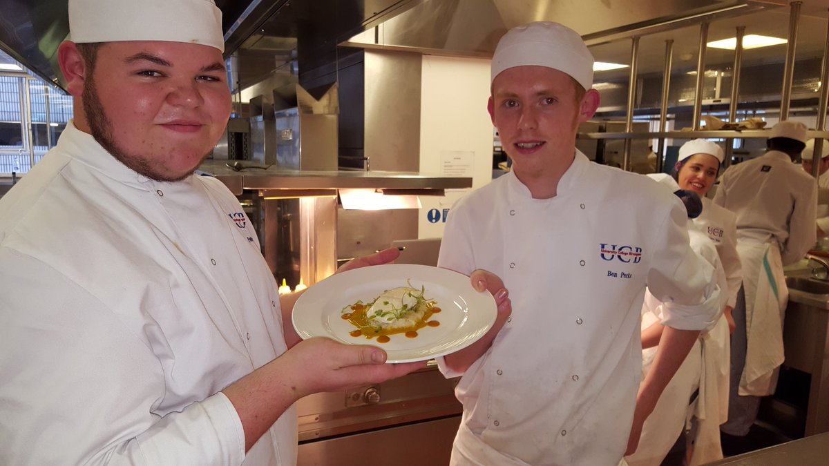 UCBRestaurants's tweet photo. Level 3 Professional Cookery induction producing atrium lunch. Halibut with coconut rice for the Atrium lunch @UCBofficial @Ben_KHFC_Perks https://t.co/2DyemXIzCz