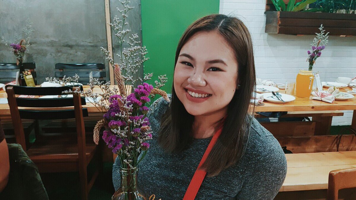 enjoyGLOBE's tweet photo. Helloooo, @suzy899! Ready for some #SEATSxEarthKitchen goodness. 💚 #seatsogood #EarthKitchenPH 😍 https://t.co/5ZvRWIPlHM